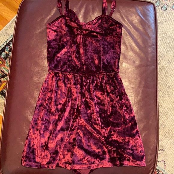 Hollister Pants - Juniors Hollister Burgundy Crushed Velvet Romper